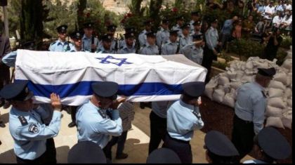 Matan al subjefe policial israelí en Al-Jalil